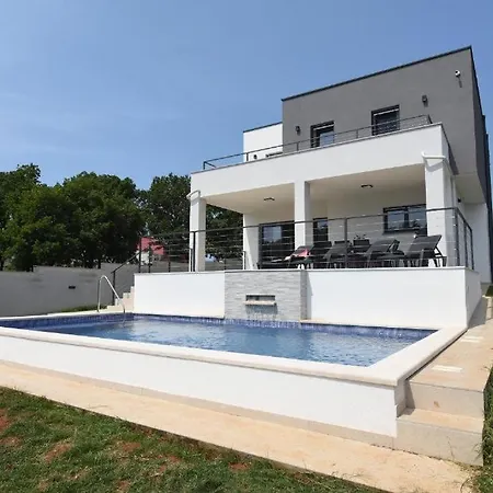 Appartamento New Luxe House Medolino