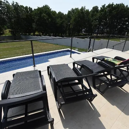 New Luxe House