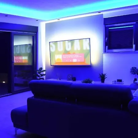 New Luxe House