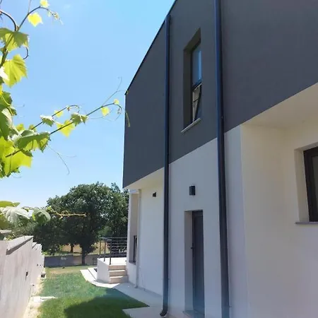 New Luxe House *