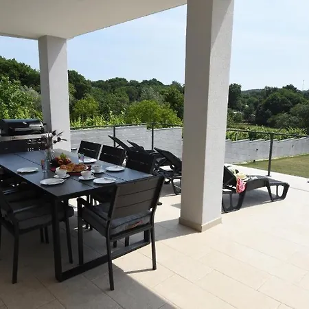 New Luxe House Appartamento Medolino